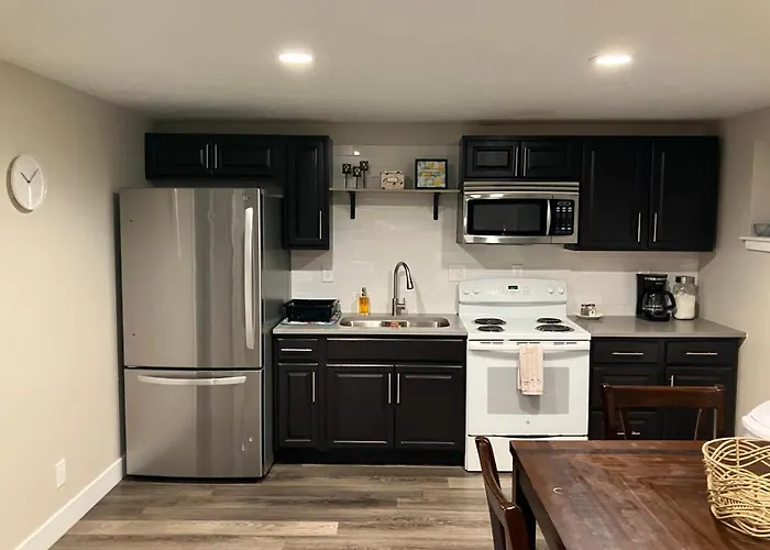 Cozy Getaway Near Slc Airport & Downtown - 1St Floor Apartment