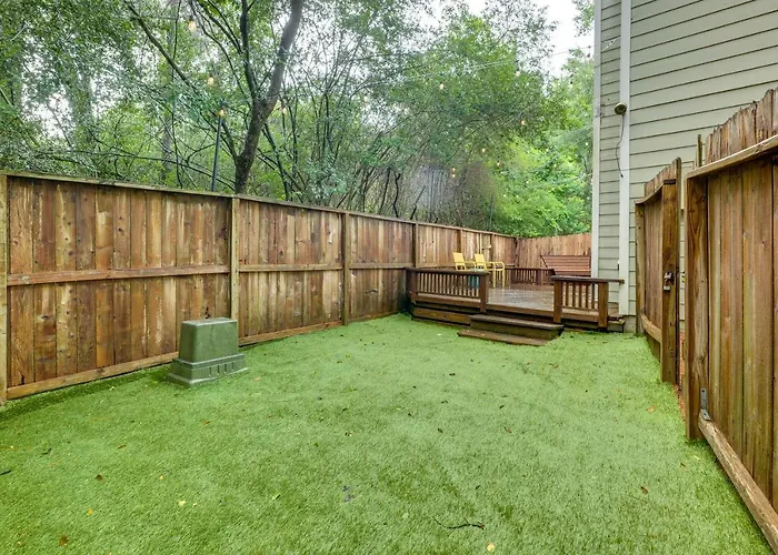 Modern Woodlands Townhome W/ Spacious Yard & Patio