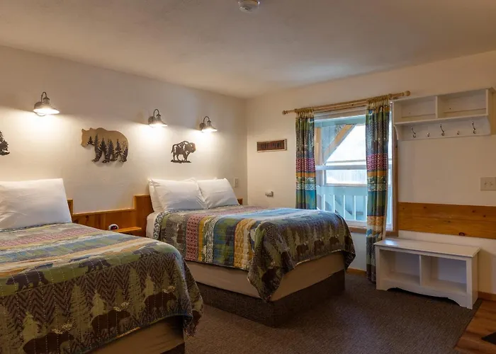 Elk Horn Lodge Motel And Cabins