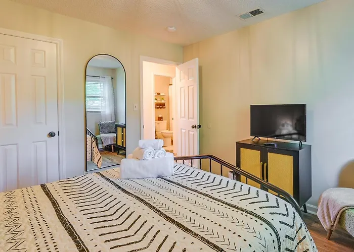 Cozy High Point Vacation Rental: Near Hpu Campus