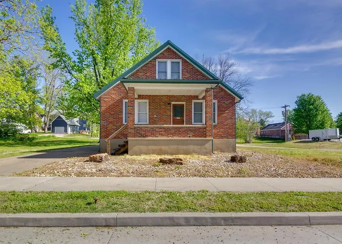 Downtown Hermann Vacation Home Near Wineries!
