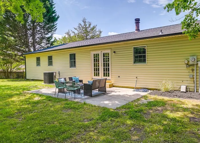 Cozy High Point Vacation Rental: Near Hpu Campus