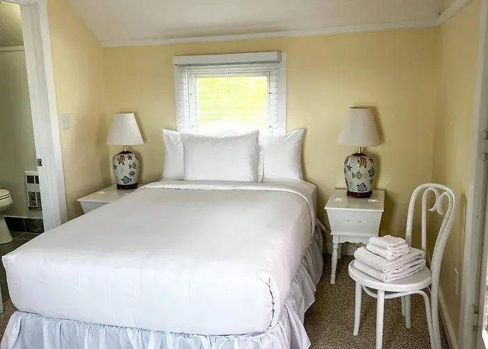 Capricorn House