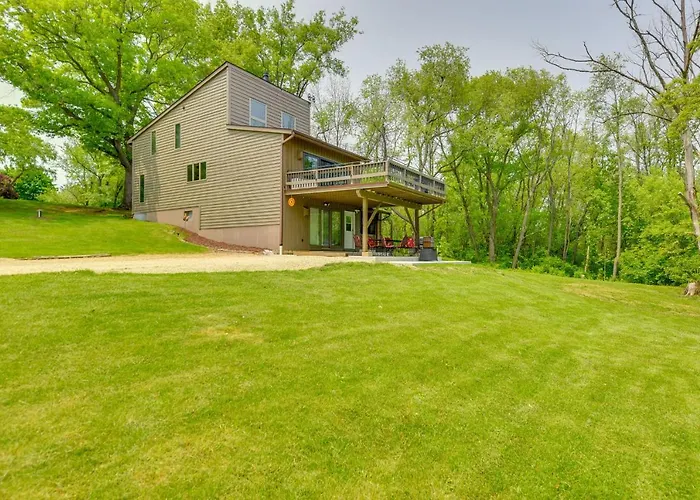 Wisconsin Vacation Rental Retreat W/ Deck