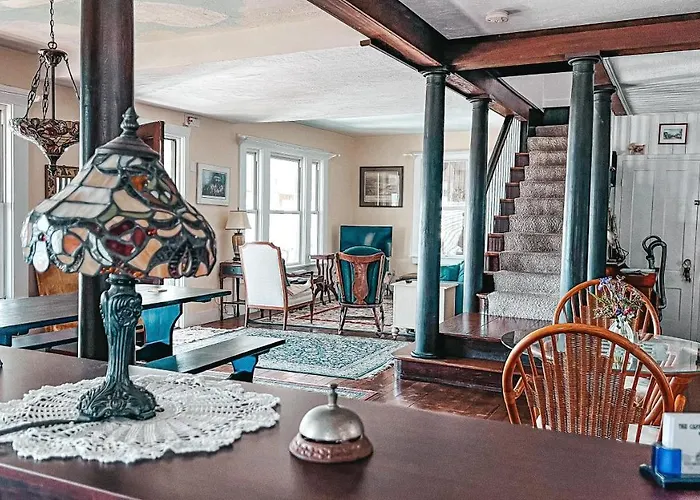 Capricorn House