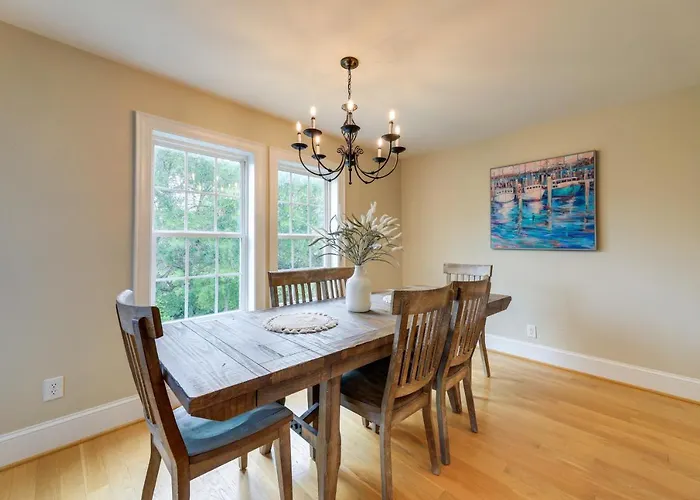 Harkers Island Vacation Rental With Pool Table!