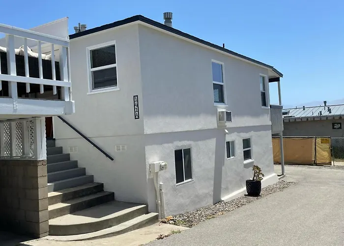 141 A 1St Street