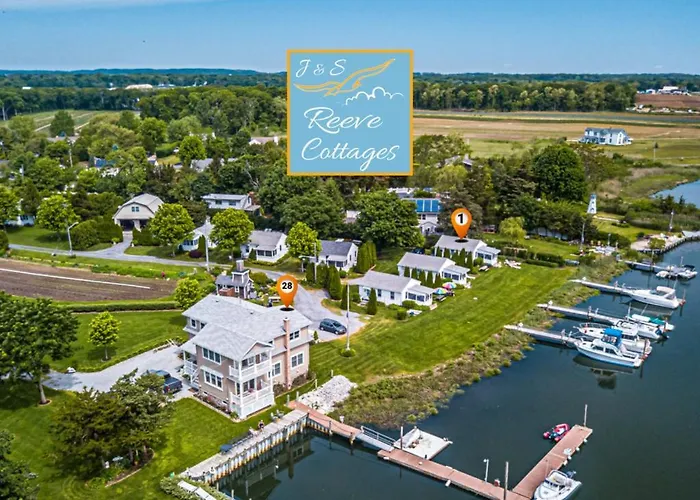 Premier Waterfront Cottage 1