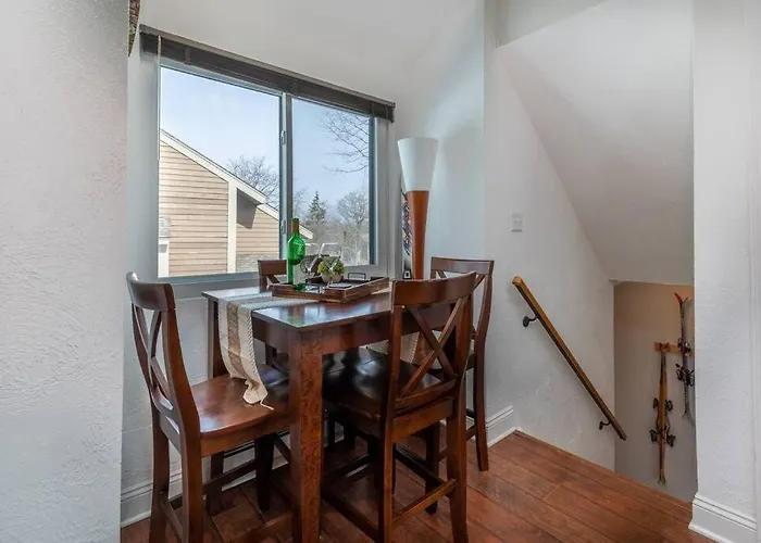 Hidden Valley - 1 Bedroom W/ Loft -2 Min. Walk To Pool/Ten