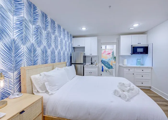 Utopia Studio Apartment