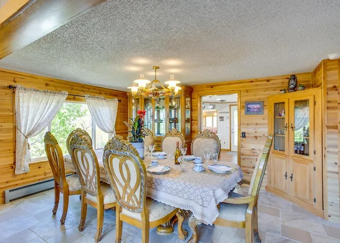 Sunny Cedaredge Home W/ Mtn Views - Hike & Fish!