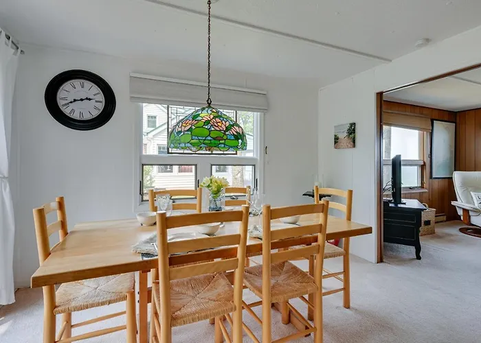 'Summer Place' A Vibrant Rental On Lake Huron