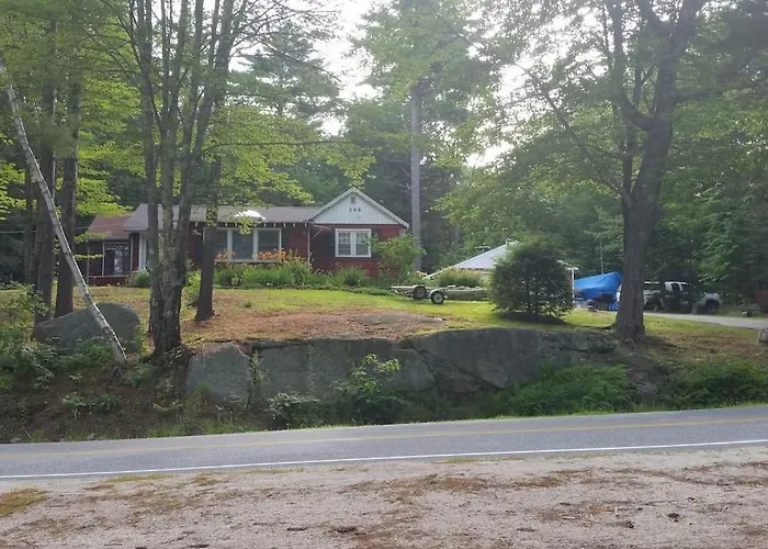 Sebago Lake Cottage On Raymond Cape