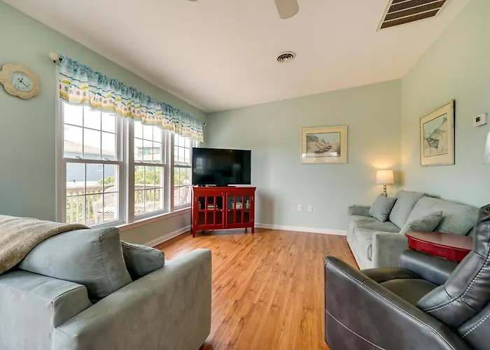 Surf City Vacation Rental - Walk To Beach