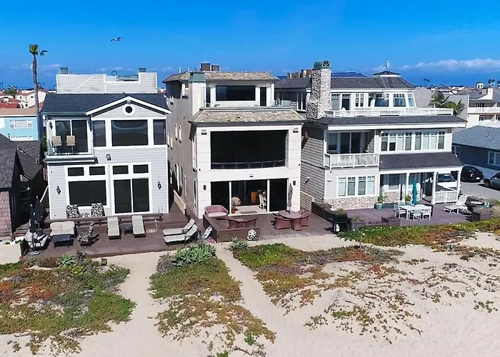 3 Bedroom 2 Bath Beachfront Home