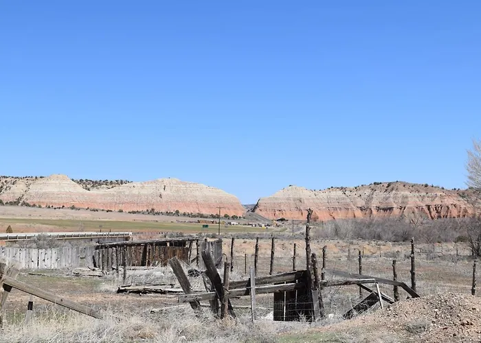 Log Cottages At Bryce Canyon #1