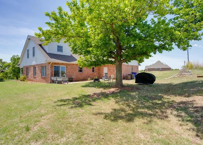 Home In Cimarron National Golf Club W/ Hot Tub!