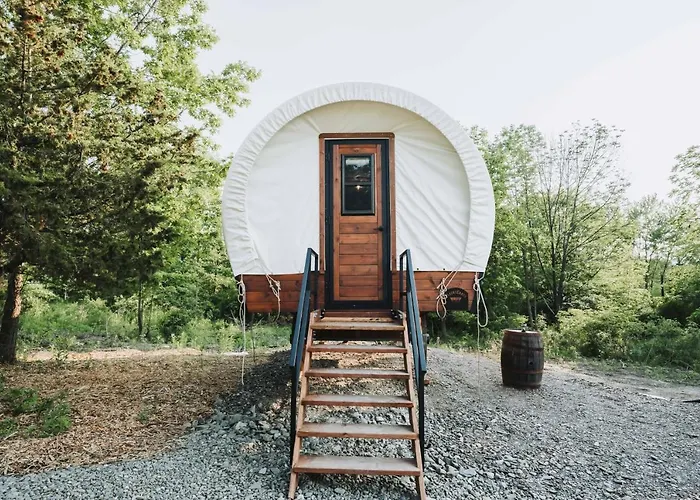 Heated & Ac Full Bathroom Covered Wagon