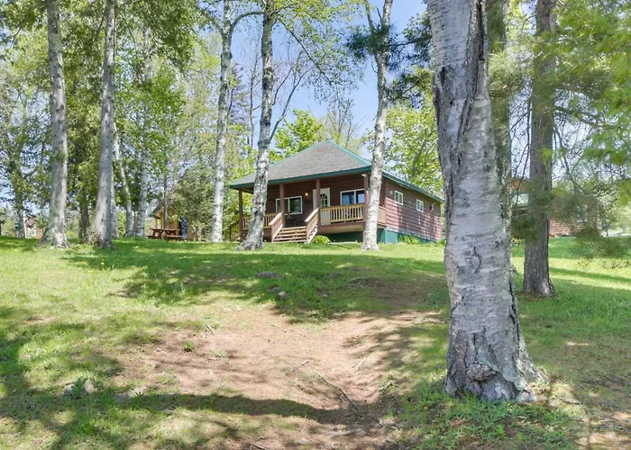 8 Mi To Saddleback Ski Area: Cabin W/ Fire Pit