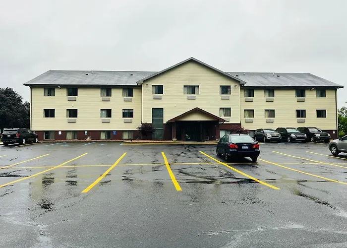 Rodeway Inn Whitehall