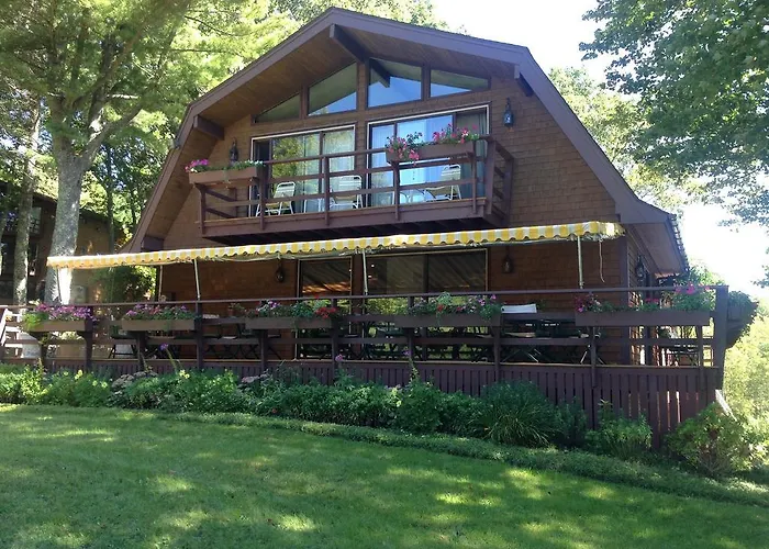 Howard House Lodge