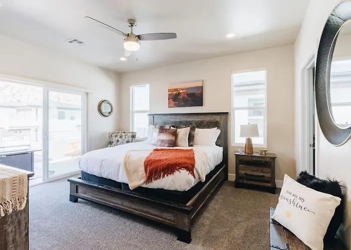 Grand Canyon-4Bed,3Bath,Hot Tub
