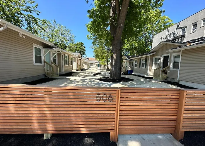 Spacious 3-Bedroom Bungalow In Bradley Beach