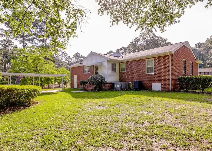 Peaceful Camden Vacation Rental ~ 3 Mi To Town!