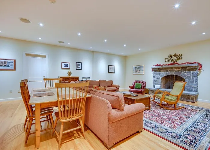 Luxury Vacation Rental In The Berkshires!