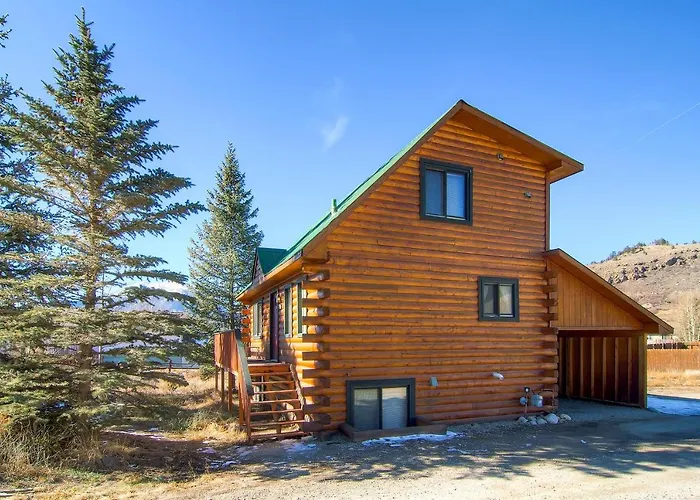 597 Deerpath