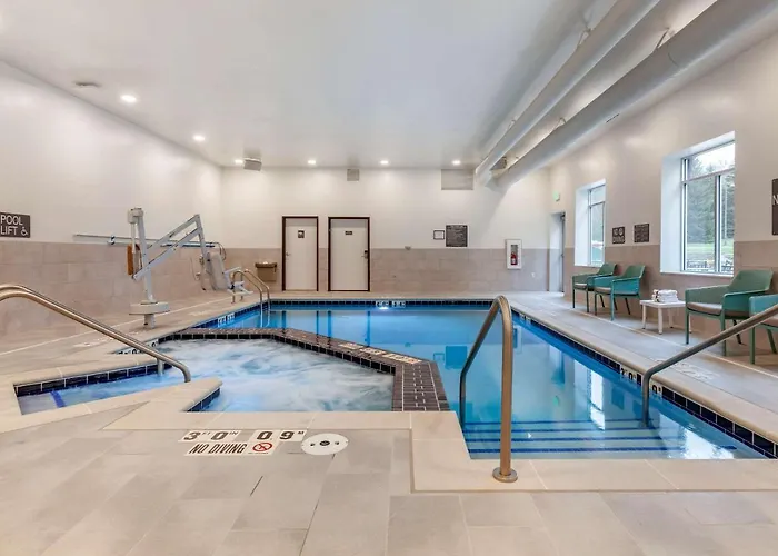 Comfort Suites Cottage Grove-Madison