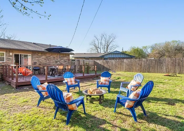 Muskogee Guest Favoritehuge Yardcoffee Bar!