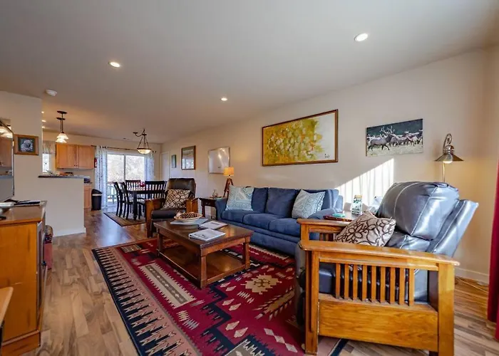 Elk Meadow Cabins 17A Gold Rush Suite