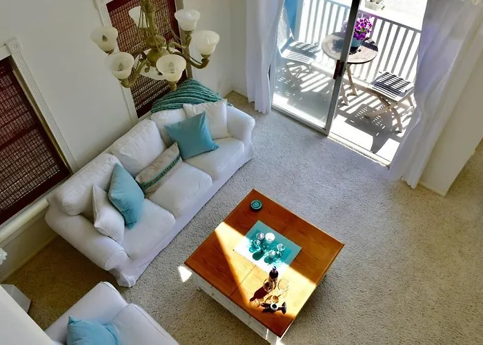 Beach House Located In Quiet Community.