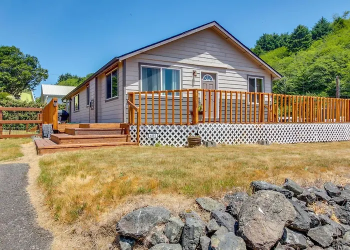 Winchester Bay Vacation Rental Near Dunes & Atv!