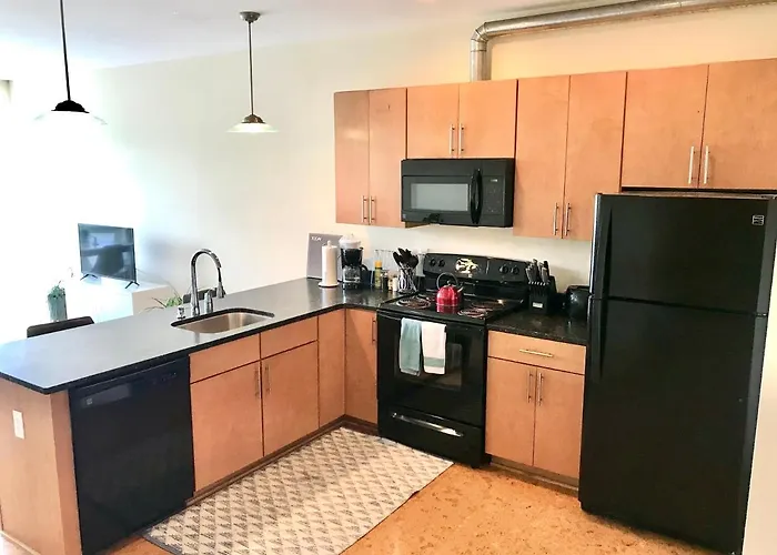 Greensview Apartment | 2 Bedroom, 2 Bath - Beautiful Views!