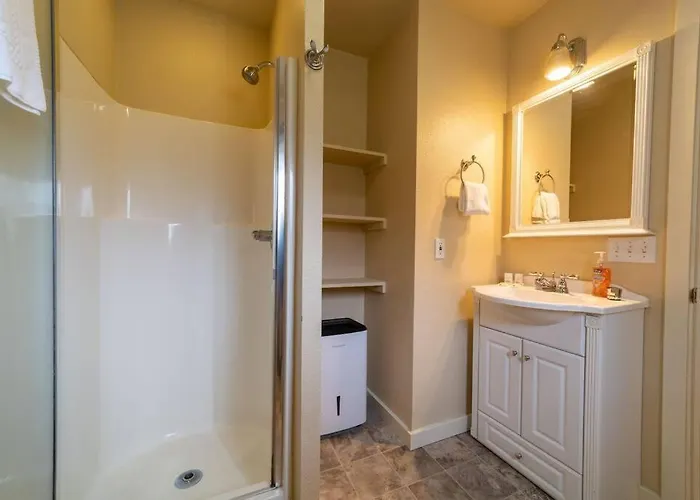 Elk Meadow Cabins 17B Gold Rush - Single Room