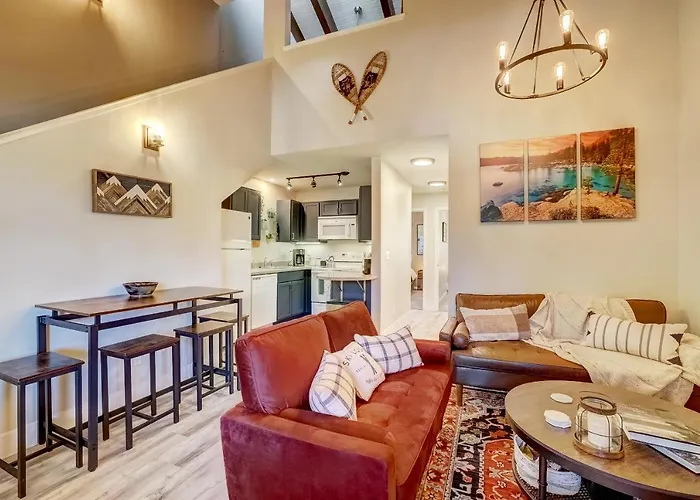 Private Condo Steps From Ski Lift Minutes To Lake