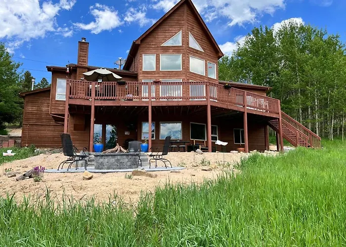 Meandering Moose Apartment Vacation Rental