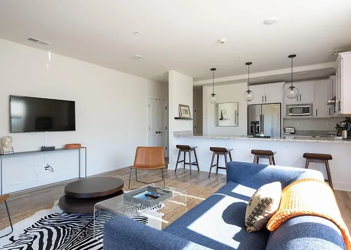 Piedmont Place 303 | Lux Vineyard Getaway In The Heart Of Crozet | Pet Friendly