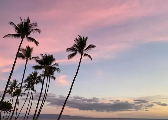 Kamaole Sands Walk To Sand, Shops And Restaurants