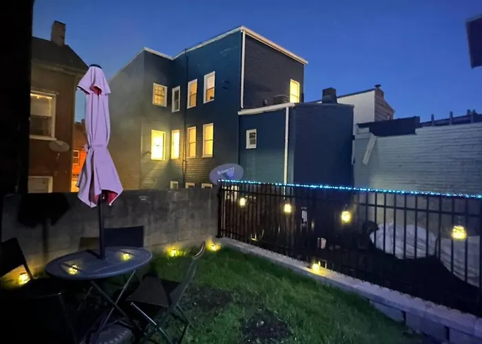 Unique Artsy 2 Bdrm Apt 1.5 Mi From Downtown