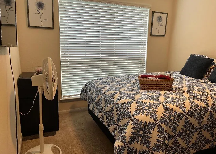 Select Exclusive Room In Fresno Texas