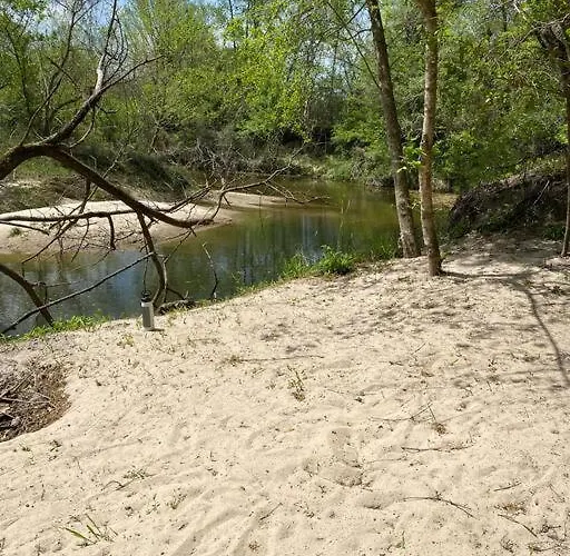 Cabin 2 - Steps From The River!