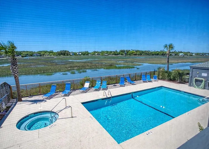 Bella Vista: Marshfront Condo 1 Block To The Beach. Pool & Hot Tub-1St Floor