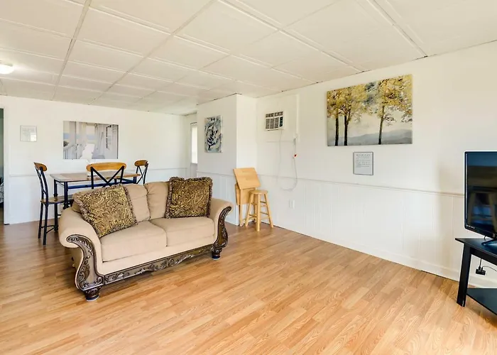 'Hannah'S Place' - Quaint & Cozy Apt By The Beach!