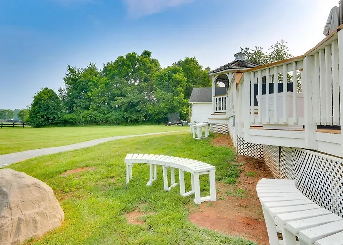 Rocky Vines Wine Country Retreat W/ Fire Pit