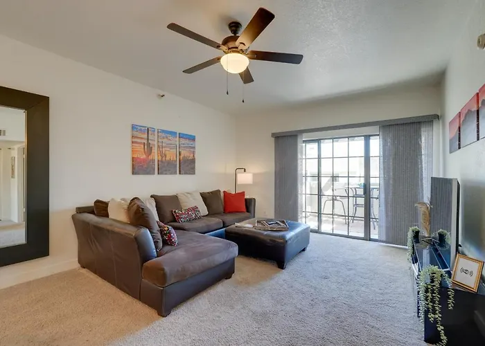 1 Mi To Spring Training! Scottsdale Gem W/ Balcony