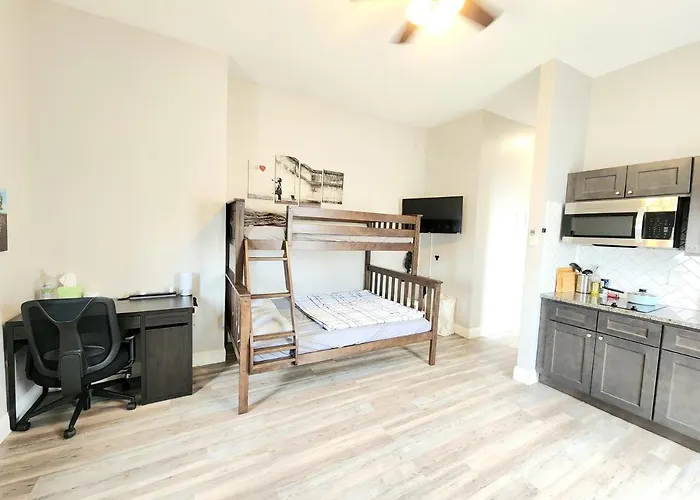 Great Studio Apartment By Universities