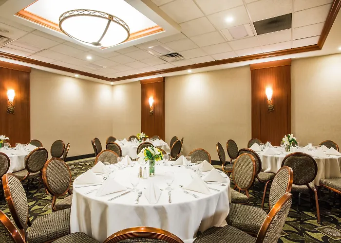 Holiday Inn Hasbrouck Heights-Meadowlands By Ihg